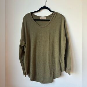 Sadie & Sage Army Green Olive Pullover Sweater Scoop Crewneck Round Hem